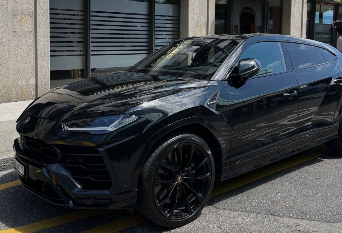 Urus Genève